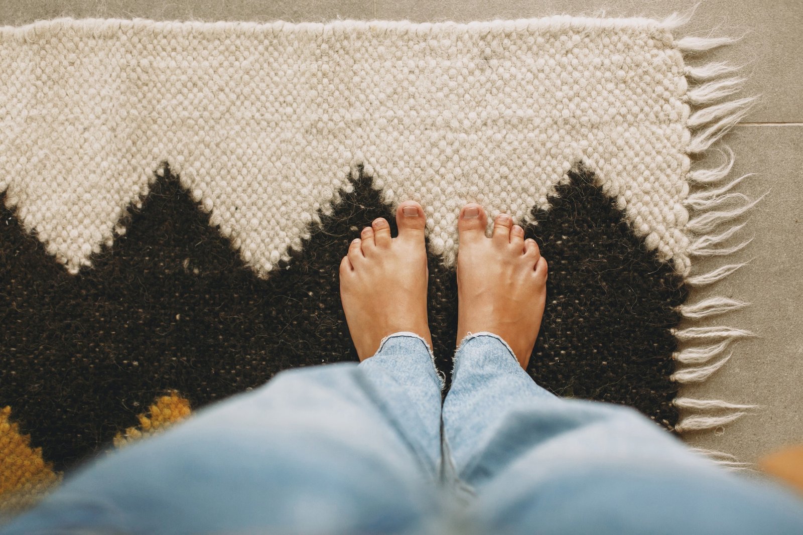 How to Clean a Wool Rug